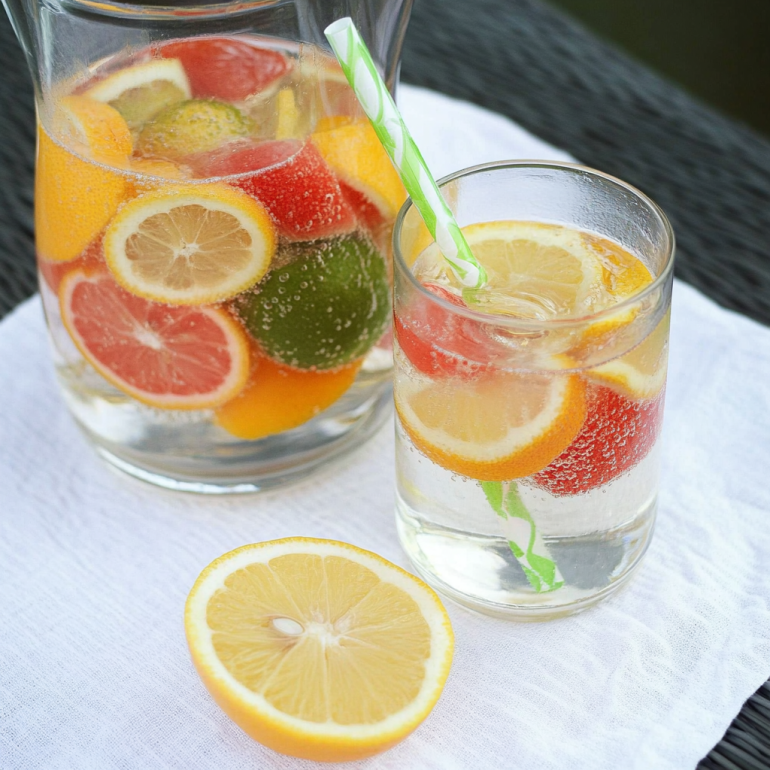 Refreshing Citrus Vitamin Water: Discover a Zesty Boost!