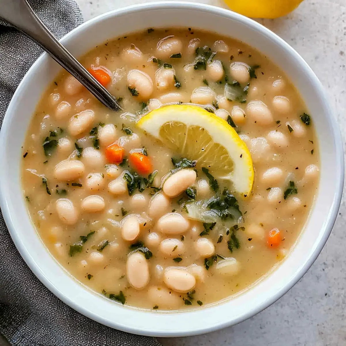 Delicious White Bean Soup With Garlic & Lemon for Cozy Nights
