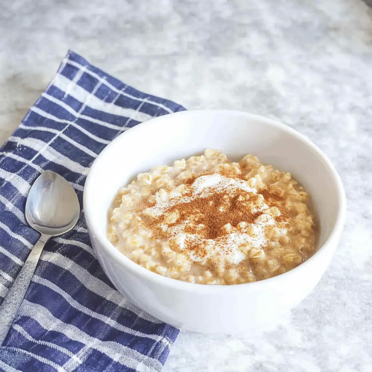 Creamy London Fog Latte Oatmeal for Cozy Mornings