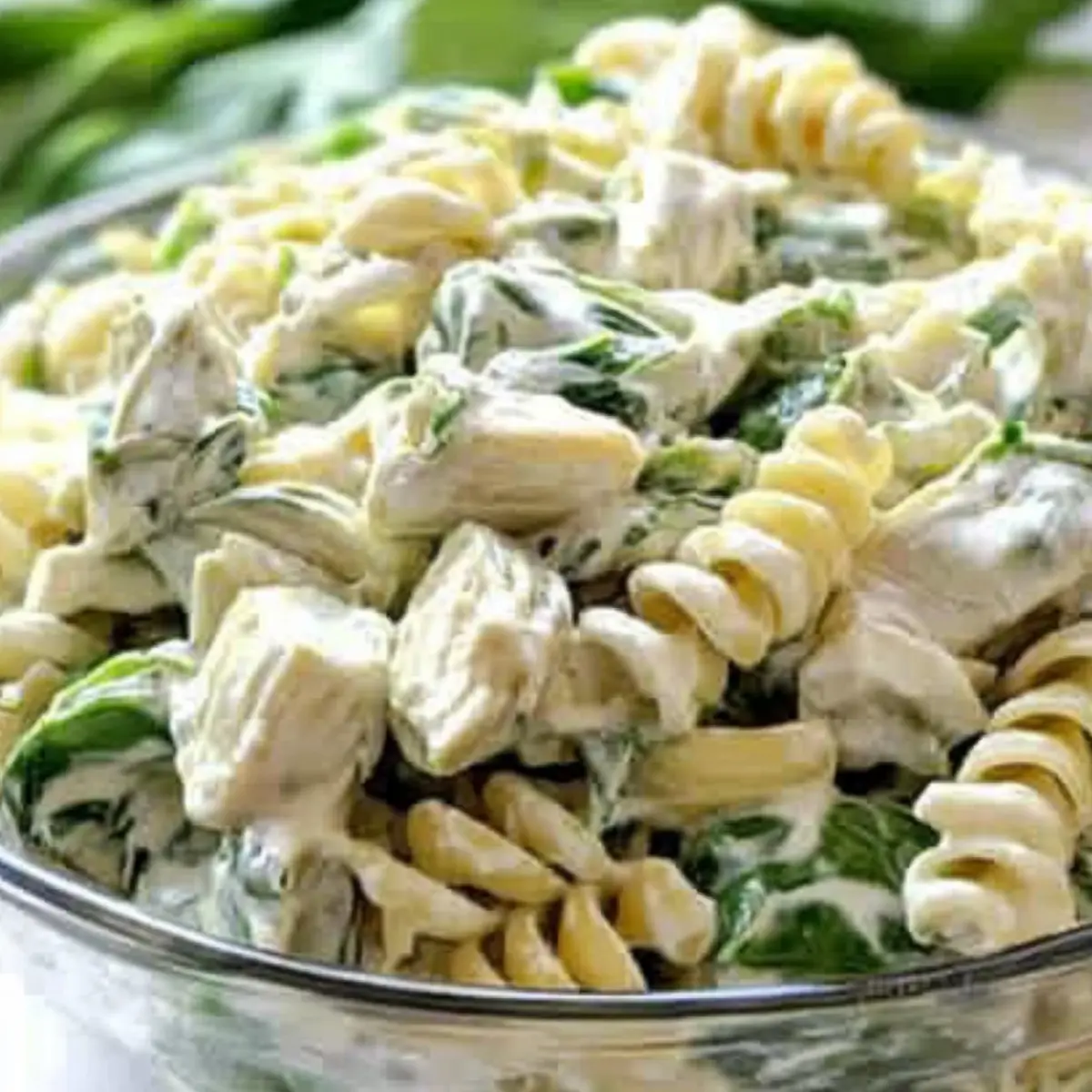 Spinach Artichoke Dip Pasta Salad: Creamy & Easy Delight
