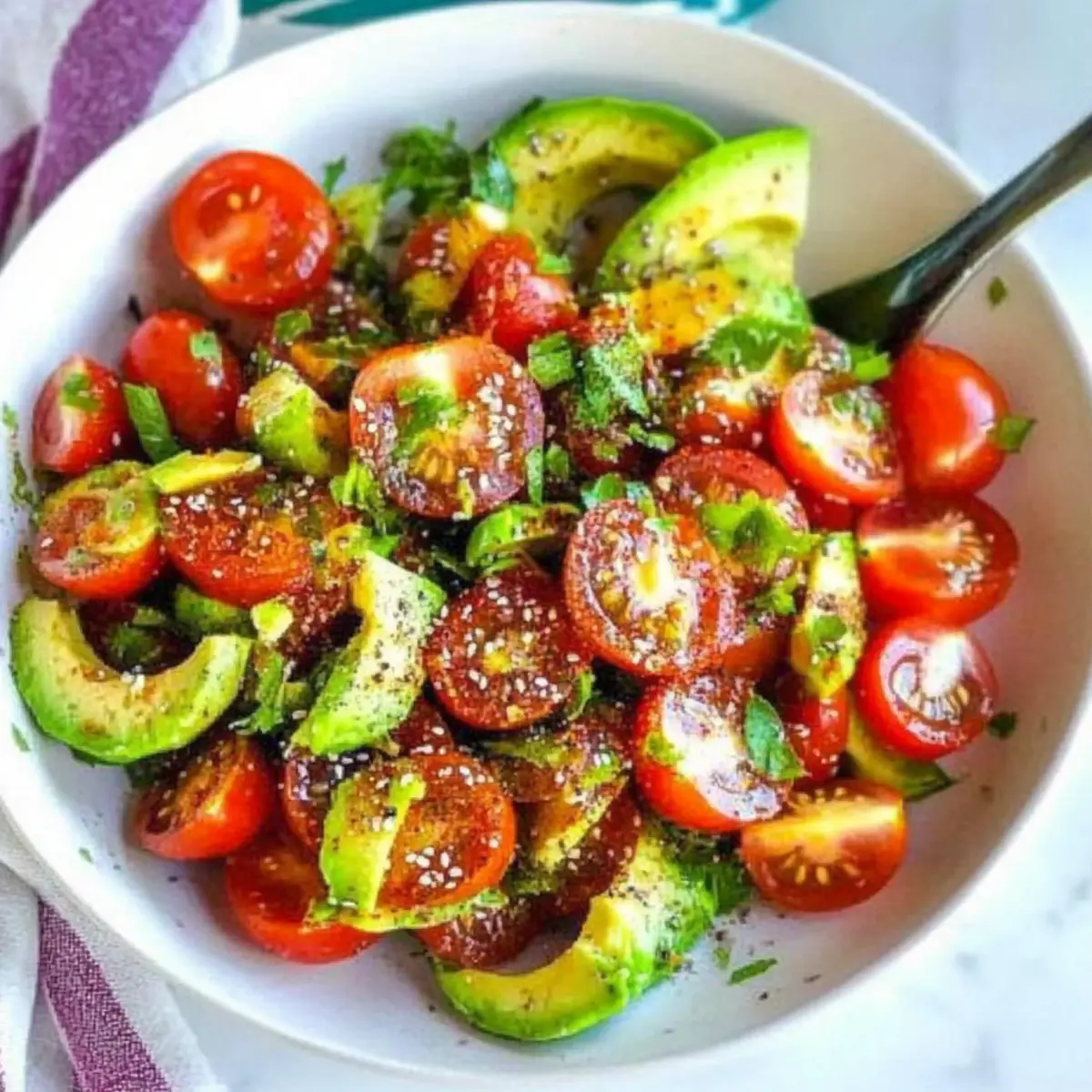 Zesty Avocado Tomato Salad That’s So Easy and Delicious!