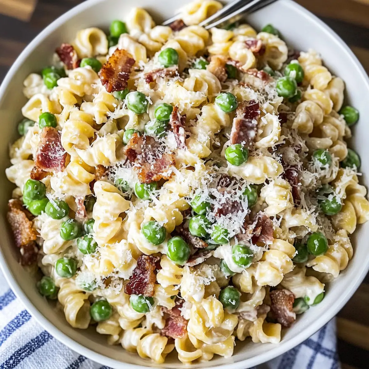 Creamy Pasta Salad Delight: Your New Favorite BBQ Side Dish