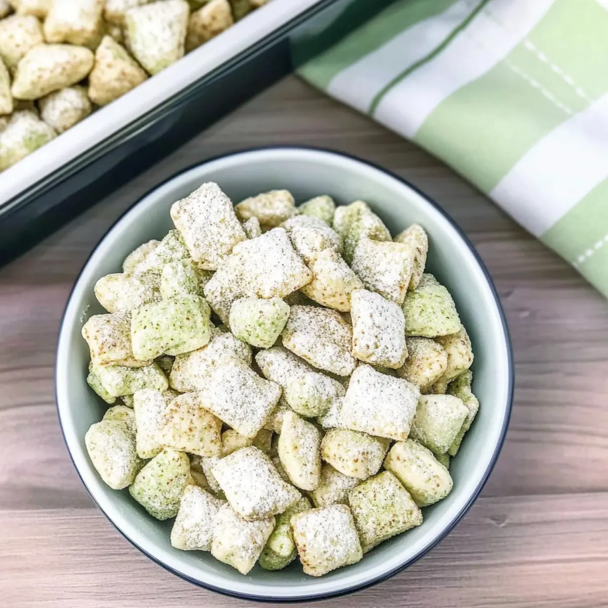 Irresistible Pistachio Puppy Chow: A Festive Snack Delight