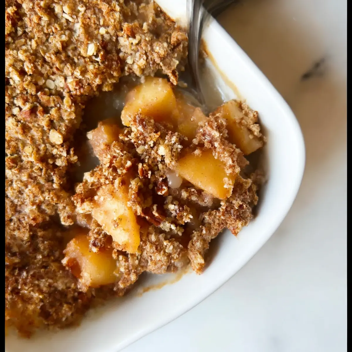 Healthy Breakfast Apple Crumble for a Wholesome Start